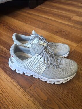 On Running Cloudswift Running Shoes